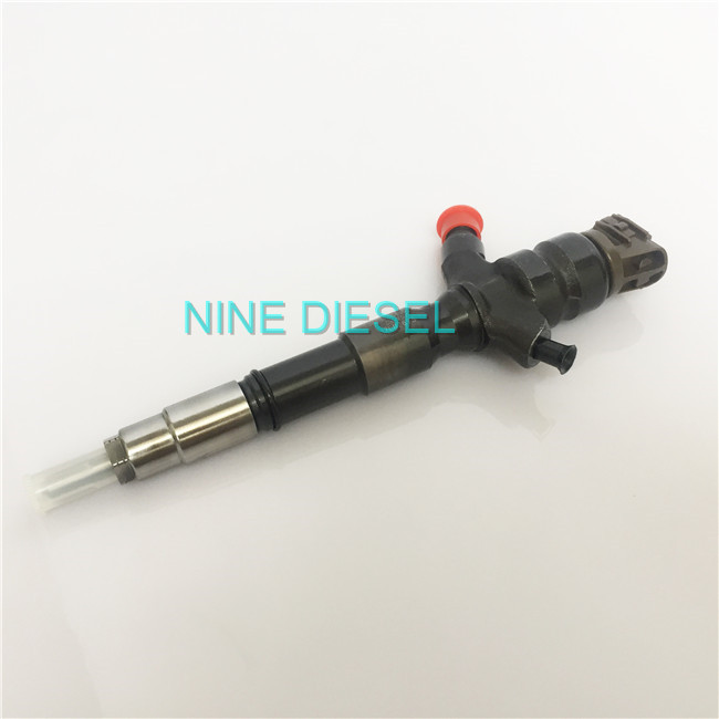 Toyota Hilux 2KD-FTV Diesel Fuel Injectors For Common Rail Engine 0