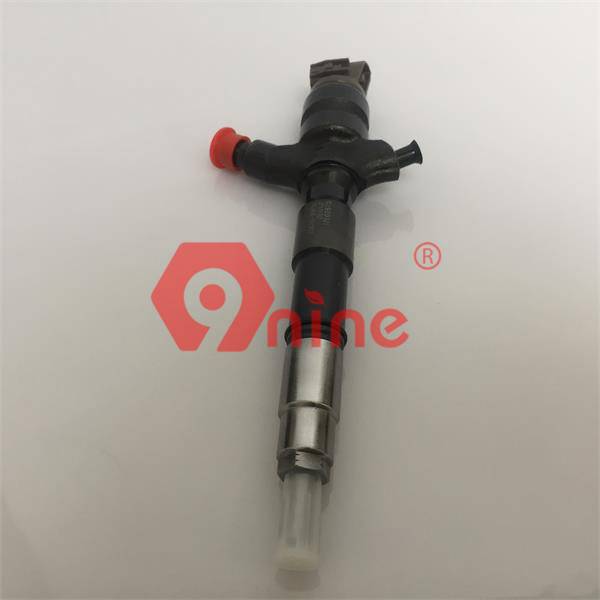 Auto Denso Fuel Diesel Injector 295900-0210 295900-0280 23670-30450 Common Rail Injector