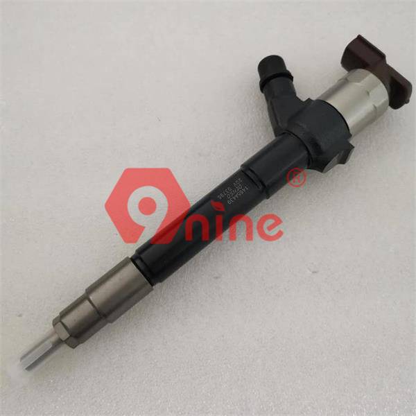 Common Rail Injector 295050-1760 For MITSUBISHI Truck Auto Engine Parts Injector 295050-1760