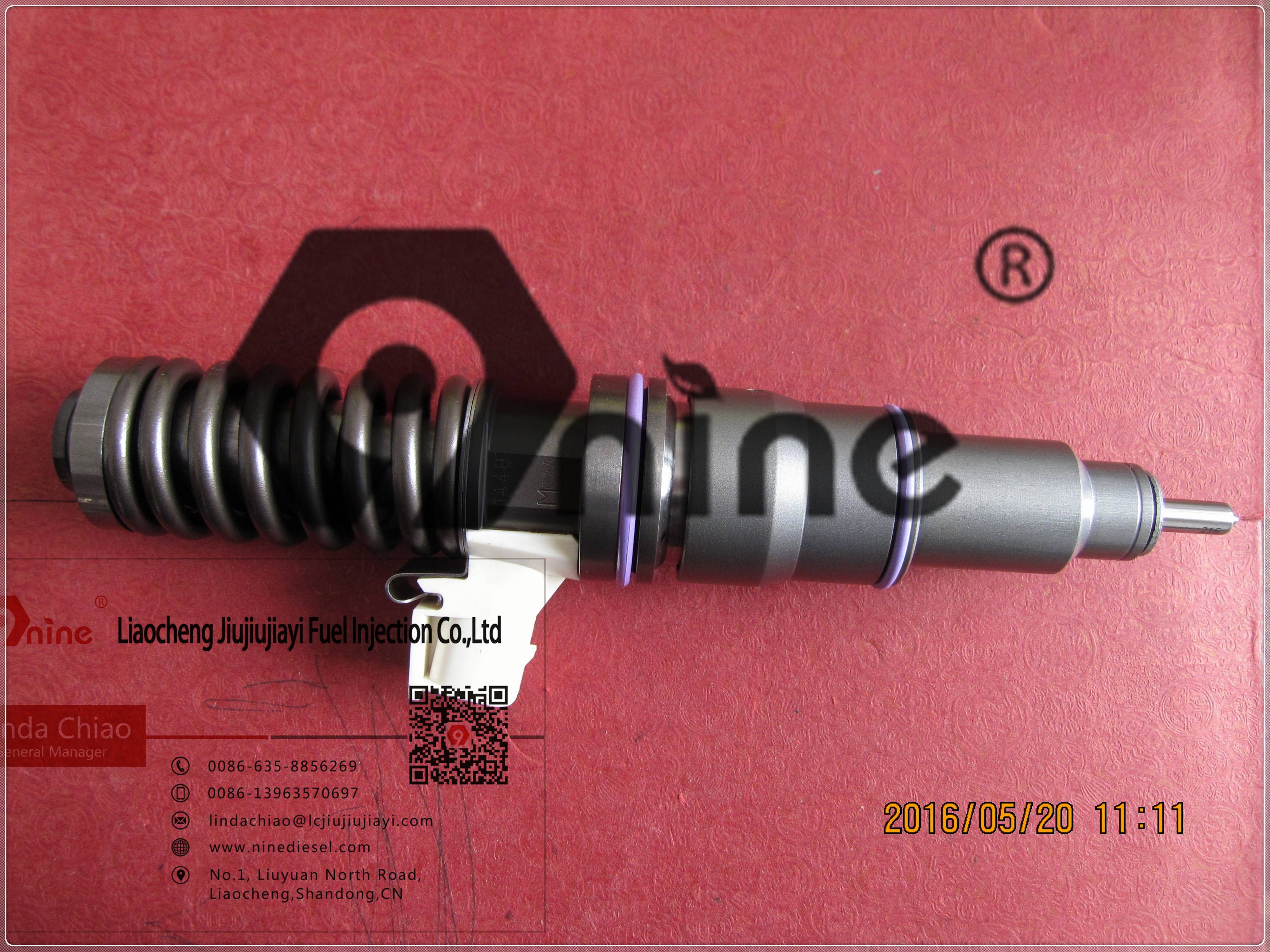 Volvo Electronic Unit Injector 21371672 BEBE4D24001