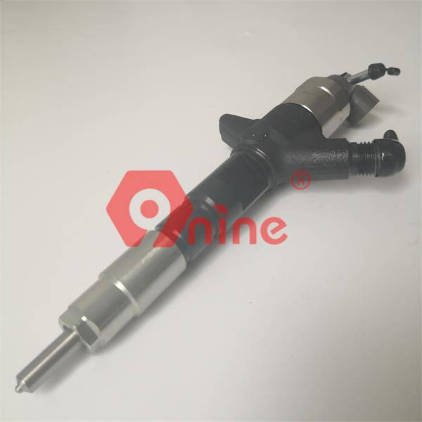Toyota 1KD 2KD Common Rail Injector 23670-30400 295050-0200 295050-0460 Auto Parts Injector Sprayer 295050-0460