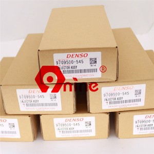 Common Rail Injector Assy 095000-0214 ME302570 Diesel Fuel Injector 095000-0214