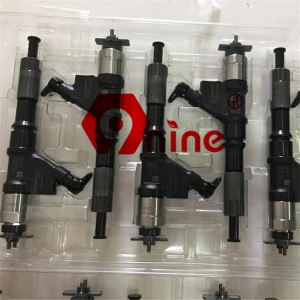 Common Rail Injector 095000-8011 095000-8010 For Truck Diesel Auto Parts 095000-8011
