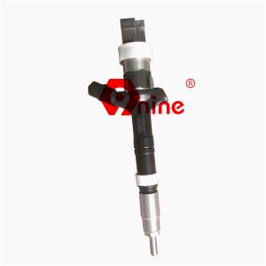 Common Rail Injector 23670-30020 For  TOYOTA LAND CRUISER 3.0 D4d