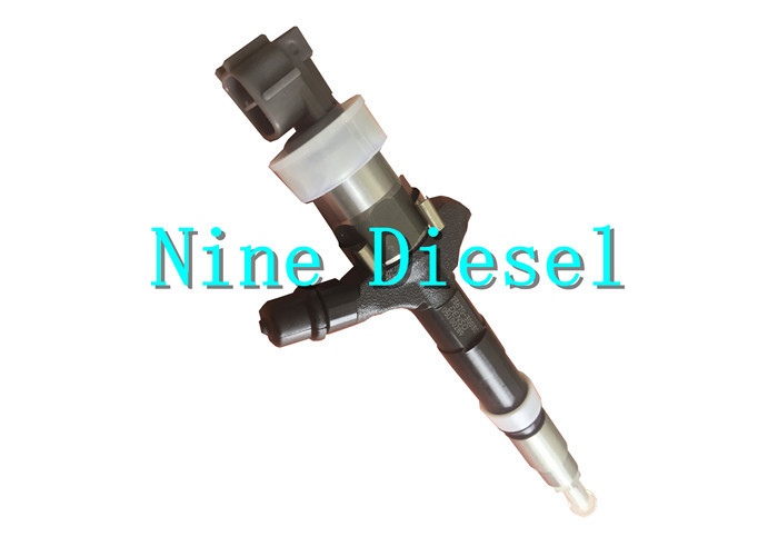 2KD Diesel Fuel Common Rail Injector 23670-30030 095000-7760 095000-7761