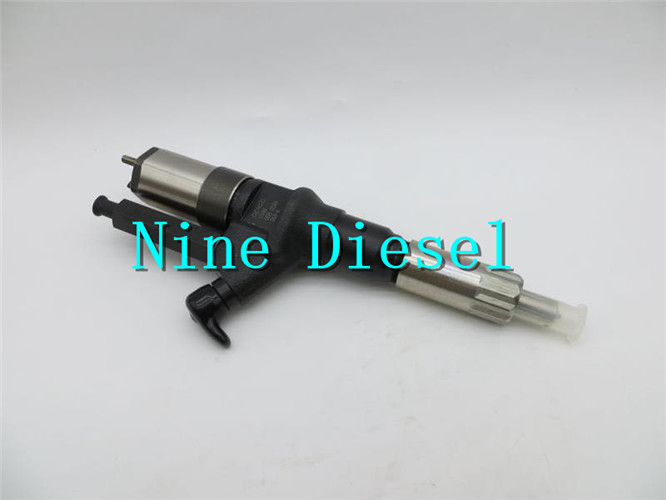Diesel Injectors Assembly 095000-0345 1-15300363-6 For ISUZU